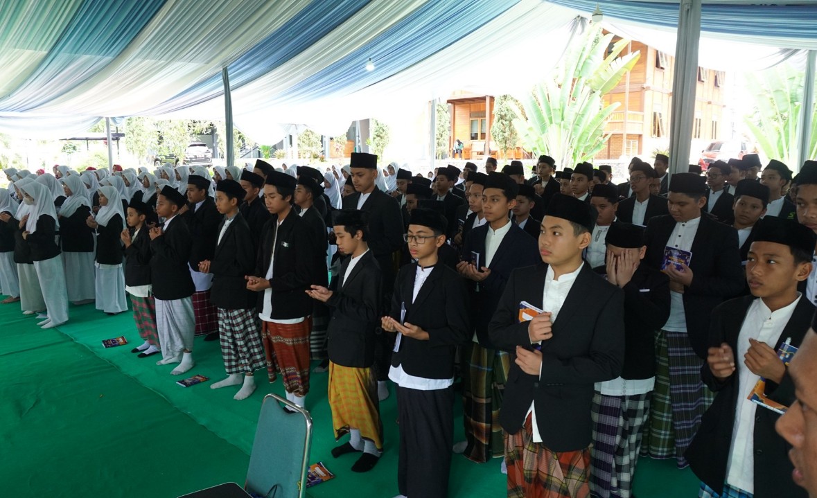 pesantren al-azhar bsd