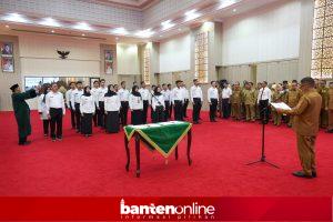 IMG-20250922-WA0065-300x200 Gubernur Andra Soni Lantik 22 PNS dan 2 Dokter Spesial, Tekankan Profesionalisme
