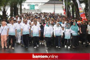 IMG-20260208-WA0045-300x200 Ribuan Warga dan Wartawan se-Indonesia Meriahkan Jalan Sehat HPN 2026 di Banten