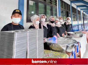 IMG-20260312-WA0077-300x223 SPPG Sinar Mandiri Sobang Layani 400 Lebih Siswa Lewat Buka Bersama Bergizi di Ramadan