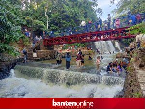 IMG-20260326-WA0024-300x225 Destinasi Curug Goong Tetap Buka, Pengunjung Dilarang Dekati Lokasi Curug