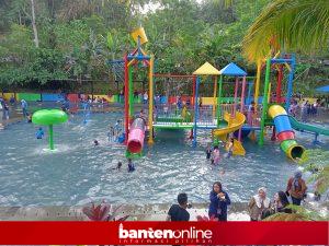 IMG20260324170404-300x225 Ribuan Wisatawan Kunjungi Curug Goong pada H+4 Lebaran