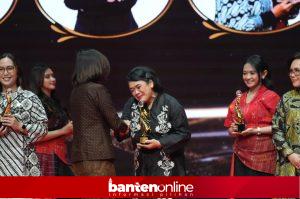IMG-20260516-WA0062-1-300x199 Nasabah PNM Mekaar Buktikan Perempuan Bisa Jadi Penggerak Ekonomi Keluarga