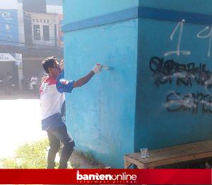 IMG-20260528-WA0056-300x261 DPC Demokrat Pandeglang Gelar Baksos, Bersihkan Jalan hingga Terminal Kadubanen