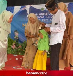 IMG-20260615-WA0022-288x300 Ponpes Miftahul Huda Pasirkalapa Gelar Haflah Akhirussanah, Siswa MDTA Rayakan Kelulusan