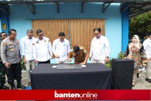 IMG-20260615-WA0094-300x200 Andra Soni Minta Industri Prioritas Warga Banten dalam Rekrutmen Tenaga Kerja 