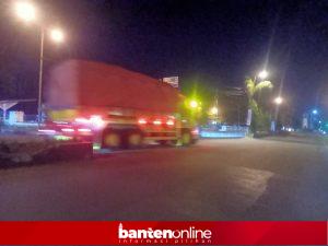 IMG20260618234222-300x225 Jalan Cipacung-Gardutanjak Terus Rusak, Aktivis Soroti Truk Sumbu Tiga Bermuatan Pasir