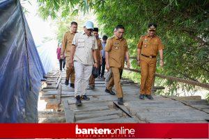 IMG-20260721-WA0116-300x200 25 Tahun Menanti, Warga Mekarsari Sambut Antusias Pembangunan Jembatan Bang Andra