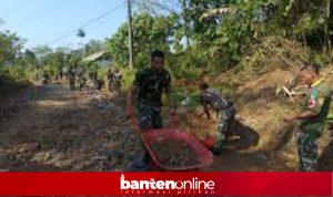 IMG-20260724-WA0097-300x178 TMMD Ke-129 Kodim 0601/Pandeglang Buka Akses Jalan, DPRD dan Warga Apresiasi