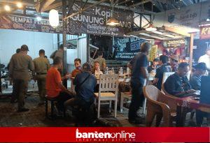 IMG-20260802-WA0131-300x205 Dongkrak UMKM Kuliner, Gedung Juang Pandeglang Gelar Lomba Karaoke Berhadiah Jutaan Rupiah