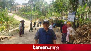 IMG-20260825-WA0027-300x169 Warga Cengkel di Pandeglang Patungan Bangun Jalan, Kesal 30 Tahun Tak Kunjung Diperbaiki