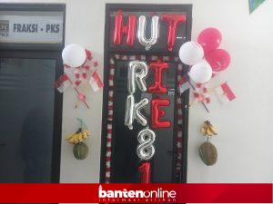 IMG20260814120342_01-300x225 Gapura Bambu dan Barang Bekas Hiasi Gedung DPRD Pandeglang Jelang HUT RI ke-81