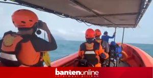IMG-20260909-WA0073-300x153 Basarnas Sisir Selat Sunda, 8 Penumpang Speedboat Jurnalis Belum Ditemukan