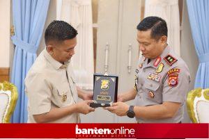 IMG-20261015-WA0051-300x200 Gubernur Andra Soni dan Kapolda Banten Kompak, Pelayanan Rakyat Jadi Prioritas